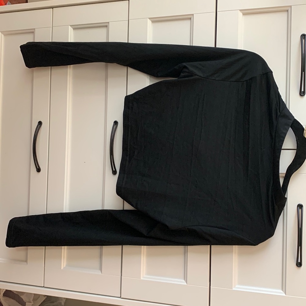 Long sleeve crop top